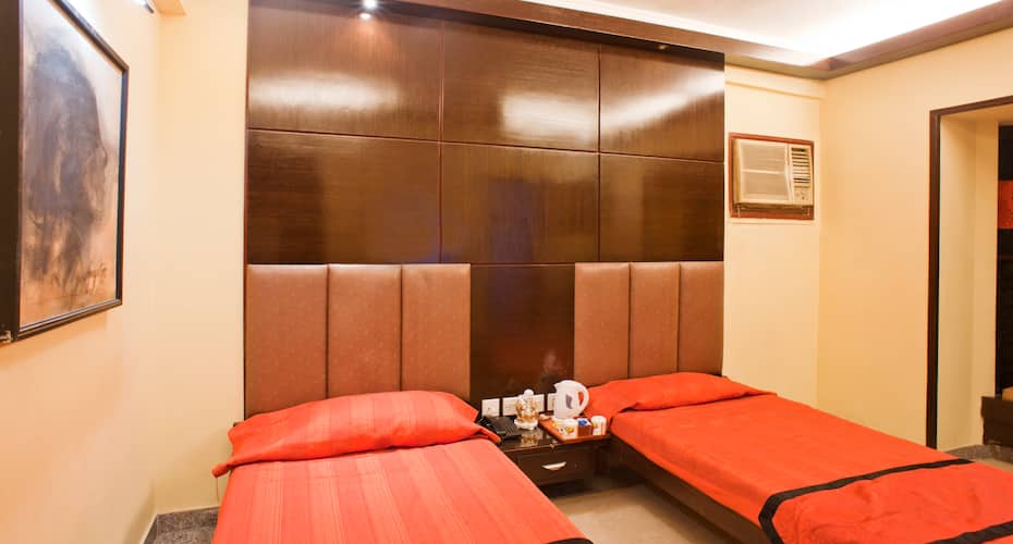Hotel Heritage, Kolkata 1